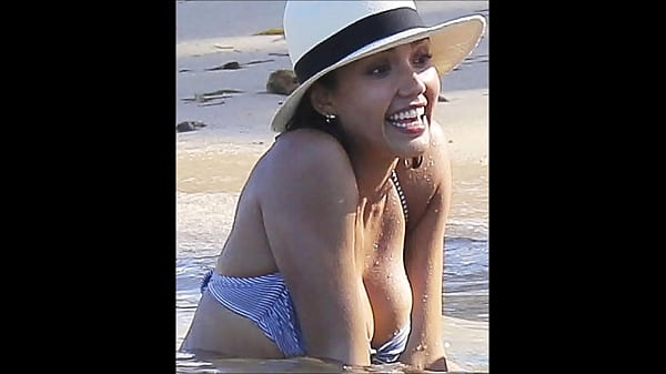 Jessica Alba sexy ass